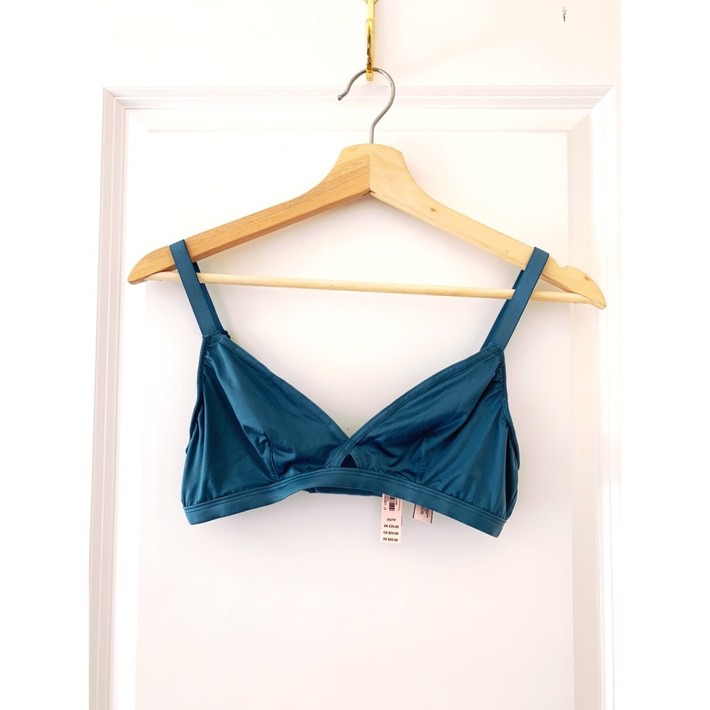 VS Silky Bralette, **Discontinued** at VS, XS